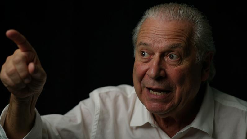 José Dirceu em entrevista exclusiva à Folha, no mês passado