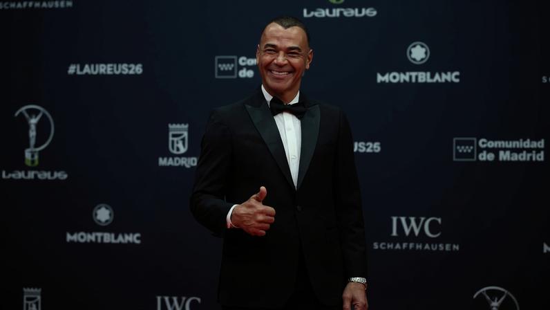 Cafu no tapete vermelho antes da cerimônia do prêmio Laureus, em Madri