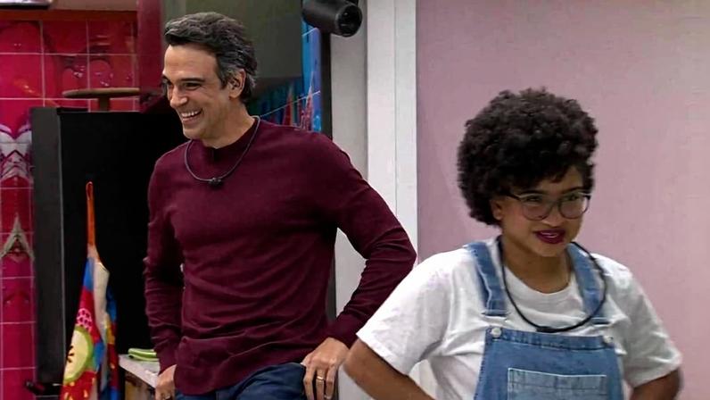 Tadeu Schmidt invade a casa do BBB 26