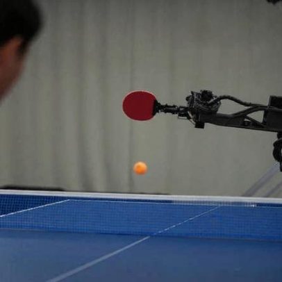 Robô vence jogadores humanos de alto nível em tênis de mesa