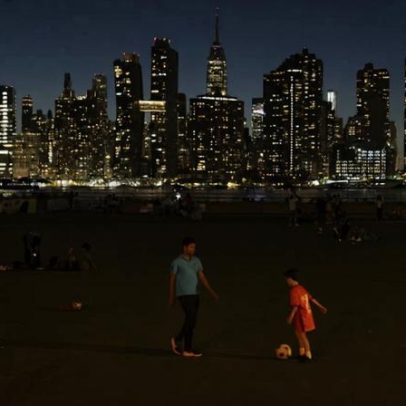 Desertos de futebol em Nova York impedem crianças de jogar