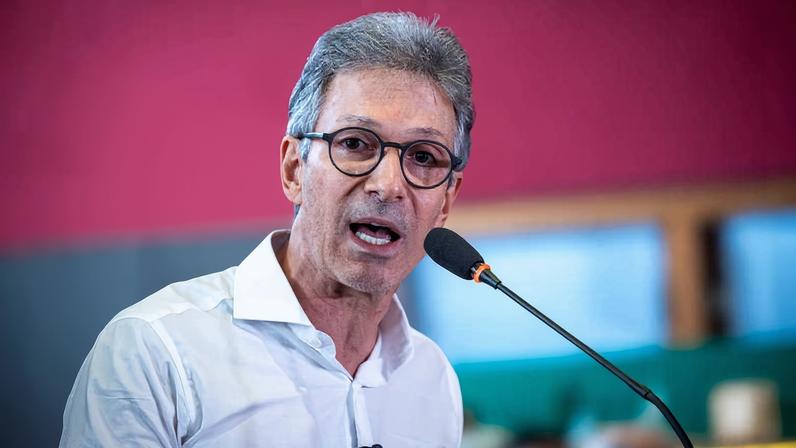O pré-candidato à Presidência da República Romeu Zema (Novo) apresenta as diretrizes de seu programa de governo, em São Paulo