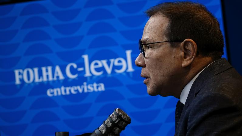 O presidente do BRB (Banco de Brasília), Nelson Antônio de Souza, durante entrevista para o C-Level