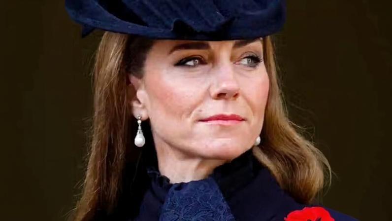 A Princesa Kate Middleton e a atriz e Duquesa Meghan Markle