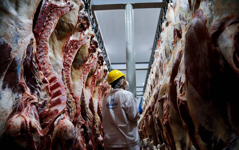 Uma planta de processamento de carne para exportação em Limpio, no Paraguai.