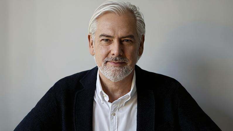 O CEO da empresa suíça PMI (Philip Morris International), Jacek Olczak