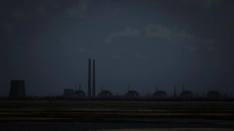 Central nuclear ucraniana de Zaporíjia, situada em território controlado pela Rússia