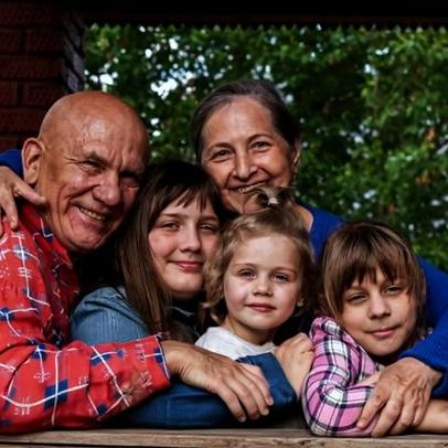 Não dá pra ser avó dos filhos provoca debate sobre genealogia