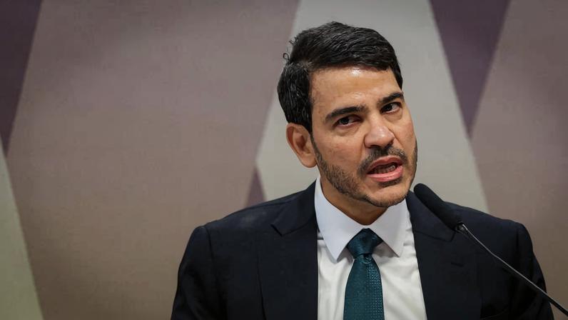O advogado-geral da União, Jorge Messias, durante sabatina no Senado