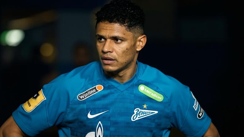 Douglas Santos, lateral da seleção brasileira e do Zenit, da Rússia