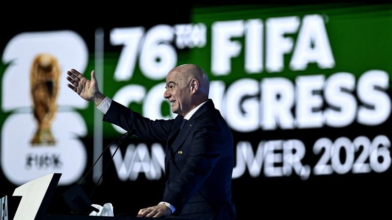Gianni Infantino discursa no Congresso da Fifa, em Vancouver