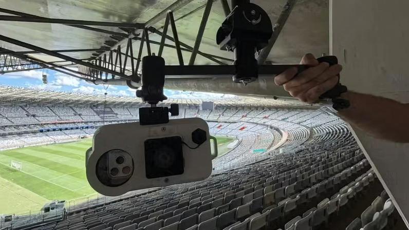 Mineirão recebe a instalação de equipamentos do impedimento semiautomático da CBF — Foto: Mineirão/Divulgação