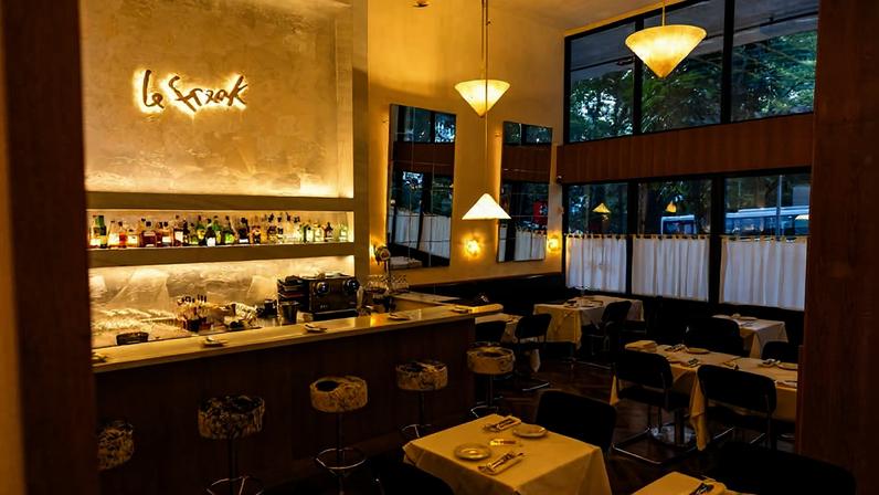 Le Freak provoca filas com comida e estilo descolado em São Paulo