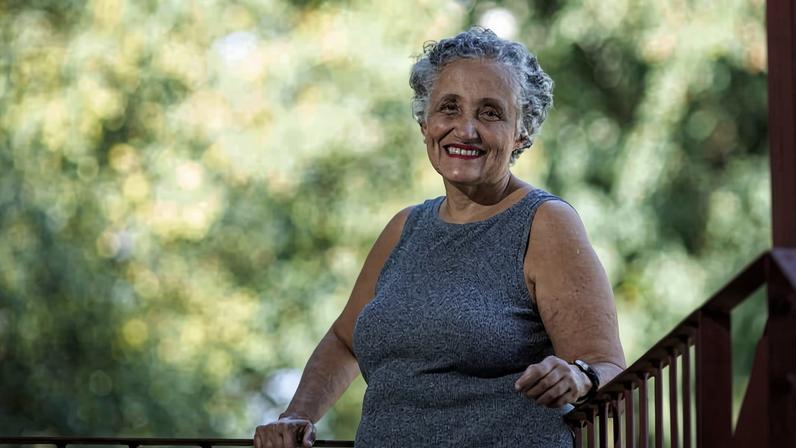 Ester Sabino, doutora em imunologia e livre docência em clínica médica pela universidade de São Paulo