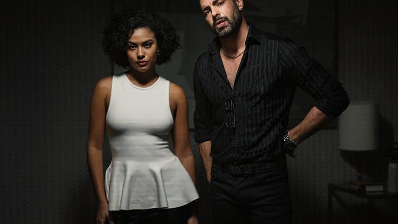 Bella Campos detalha briga nos bastidores de 'Vale Tudo' com Cauã Reymond.