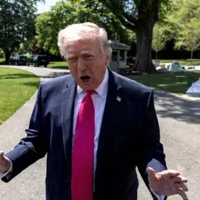 Irã: Trump diz que negociações podem recomeçar neste fim de semana