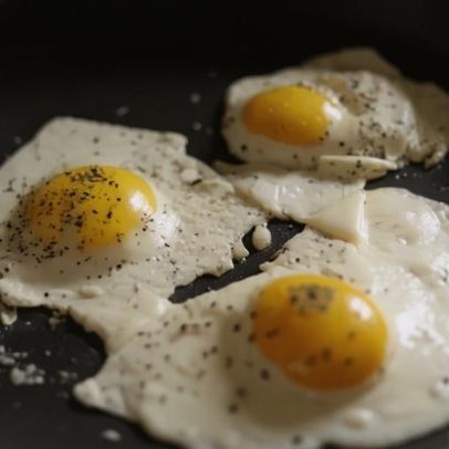 Cinco dicas para cozinhar ovos de forma mais saudável