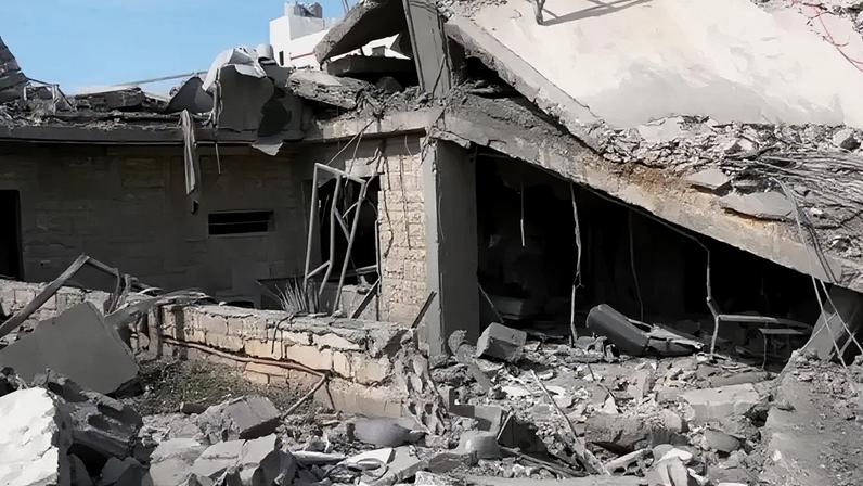 Ataque israelense destrói casa no sul do Líbano