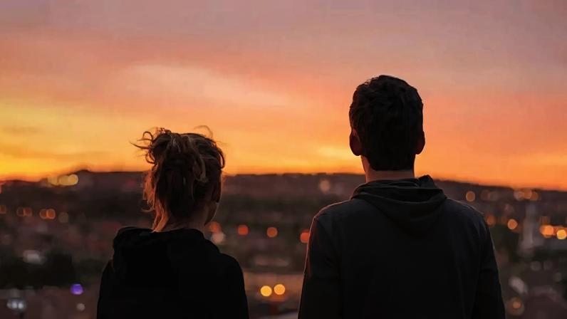 8 sinais de que o crush é menos maduro para você