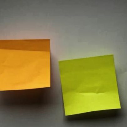 Origem dos Post-it: como surgiram os blocos adesivos