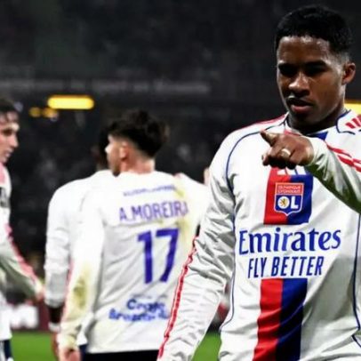 Endrick tem mais confiança, diz treinador do Lyon antes de duelo com PSG