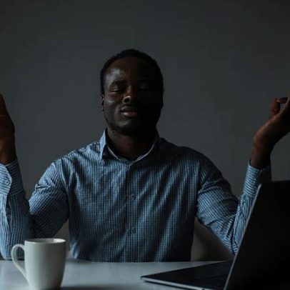 Quatro frases que pessoas sem ansiedade costumam usar, segundo psicologia