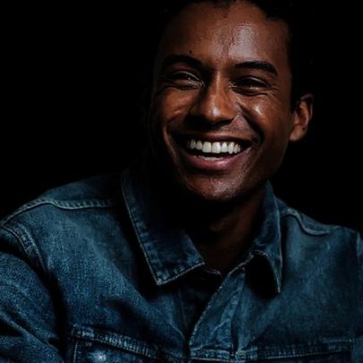 Jaafar Jackson é o protagonista do filme Michael