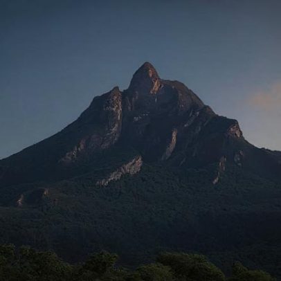 Pico da Neblina, o ponto mais alto do Brasil e símbolo geográfico