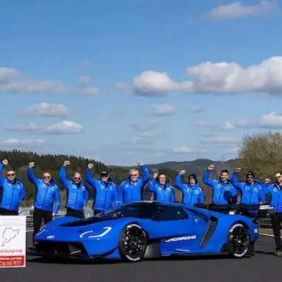 Ford GT registra o terceiro melhor tempo da história em Nürburgring