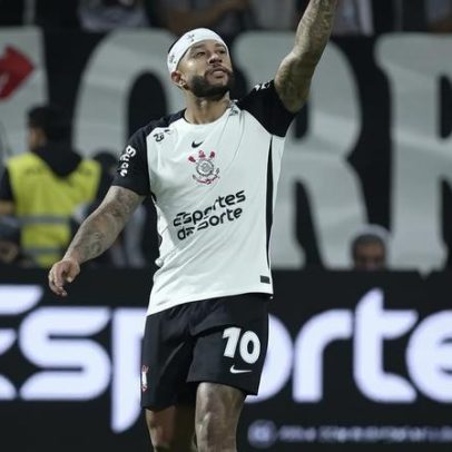 Memphis Depay tem data de retorno ao Corinthians após lesão
