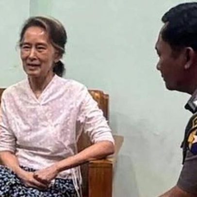 Aung San Suu Kyi terá prisão domiciliar, diz mídia estatal