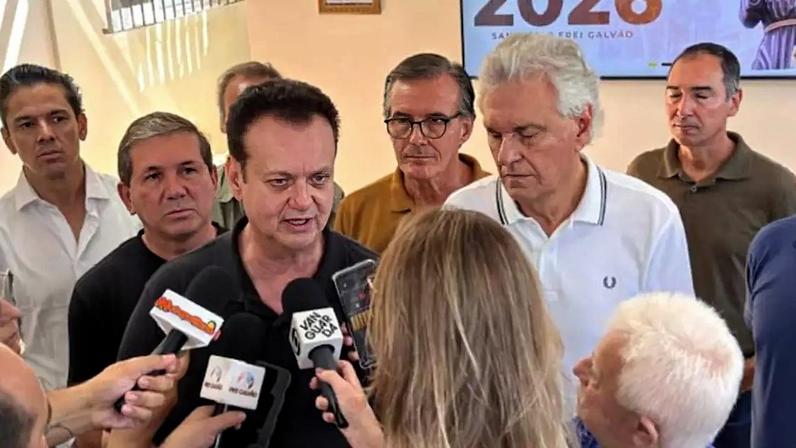 Ronaldo Caiado e Gilberto Kassab falaram à imprensa após cerimônia religiosa no Santuário Frei Galvão