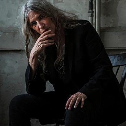 Patti Smith oferece conselho atemporal para jovens artistas