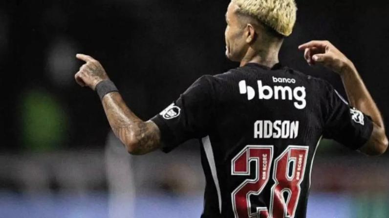Adson marcou no segundo tempo contra o Olimpia –