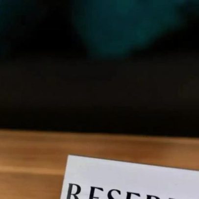 Locais supostamente públicos exigem permissão para entrar