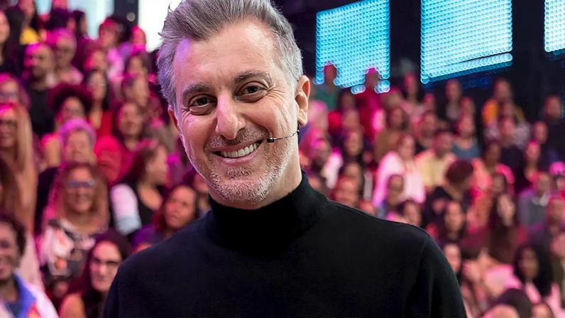 'Domingão com Huck' recebe Wanessa Camargo e Belutti