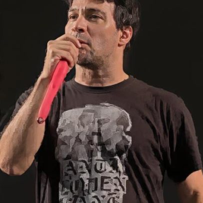 Rodrigo Lima (Dead Fish) dá conselho sincero para quem inicia banda
