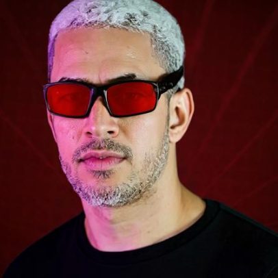Israel Lopes, o 'Oh Blogueiro', troca TV pelo pagode da Bahia