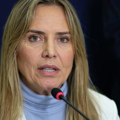 Celina nega federalização do BRB e diz buscar diálogo com o Banco Central