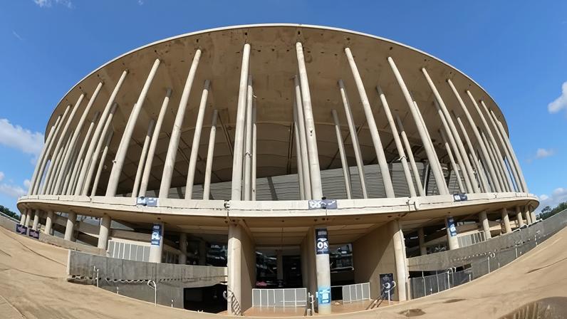BRB encerra contrato com Mané Garrincha, que não levará mais o nome do banco - (crédito: Ed Alves CB/DA Press)