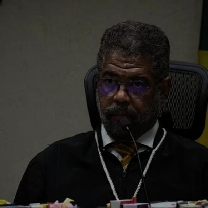 Juiz diz que chacina traz desgraça sem precedentes em 33 anos