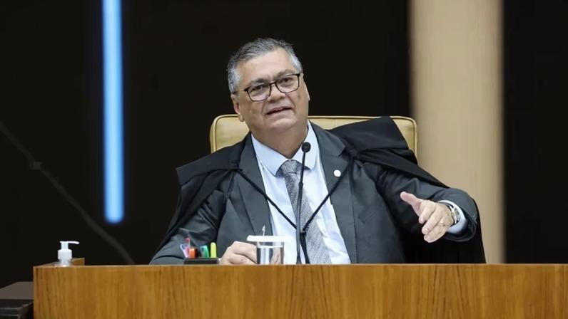 Dino: "Mudanças superficiais, assentadas em slogans fáceis, ou de caráter puramente retaliatório não fortalecem o Brasil" - (crédito: Luiz Silveira/STF)