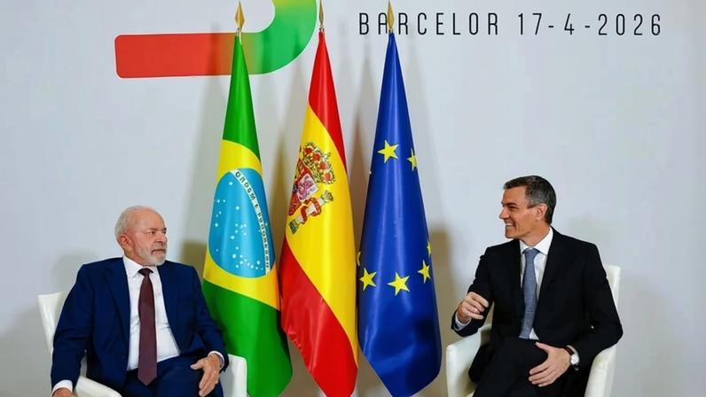 Presidente da República, Luiz Inácio Lula da Silva, e o presidente do Governo da Espanha, Pedro Sánchez, durante reunião plenária da I Cúpula Brasil-Espanha - (crédito: Ricardo Stuckert/PR)