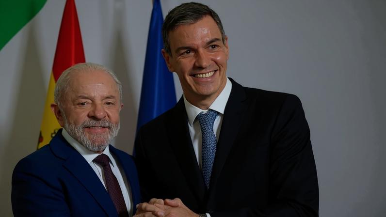 Presidente da República, Luiz Inácio Lula da Silva, e o presidente da Espanha, Pedro Sánchez, durante reunião plenária da 1ª Cúpula Brasil-Espanha - (crédito: Foto: Ricardo Stuckert / PR)