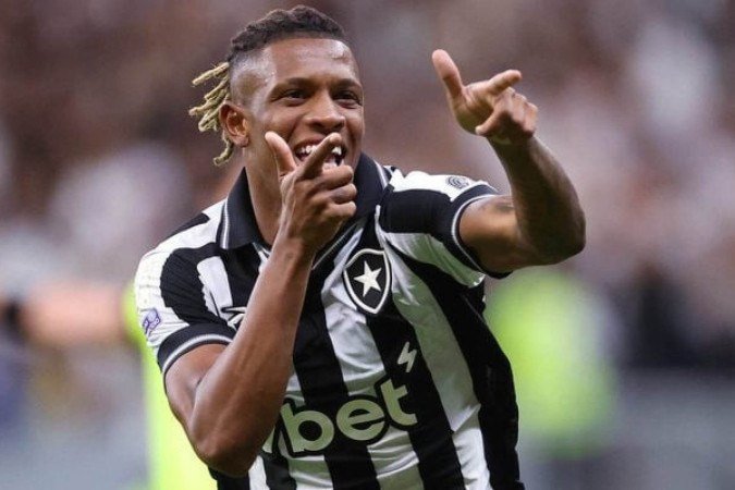 Danilo é o destaque do Botafogo na temporada com nove gols e três assistências - (crédito: Foto: Vitor Silva/Botafogo)