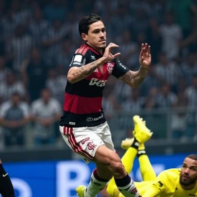 Pedro, do Flamengo, iguala 2025 e caminha para a temporada mais artilheira