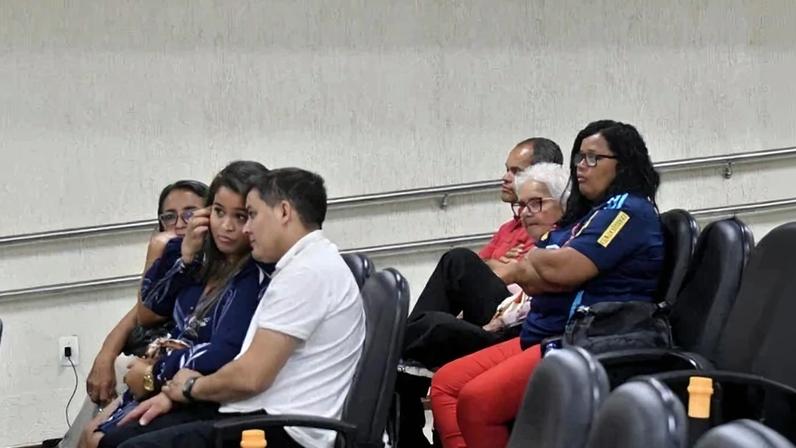 Familiares no fórum de Planaltina durante leitura da sentença da maior chacina do DF - (crédito: Ed Alves / CB PRESS)