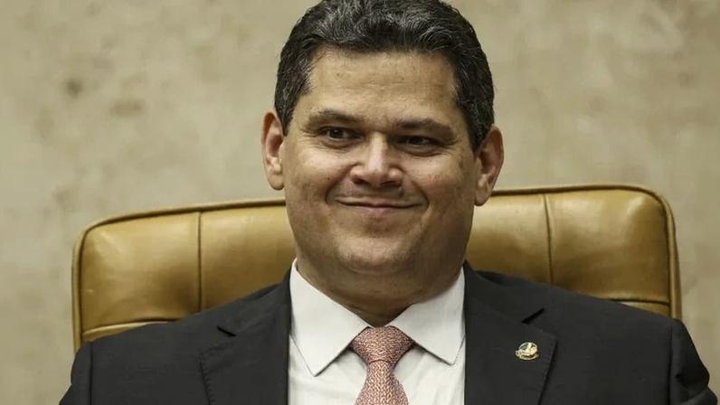 Davi Alcolumbre pode segurar a análise da indicação do AGU - (crédito: Marcelo Camargo/Agência Brasil)