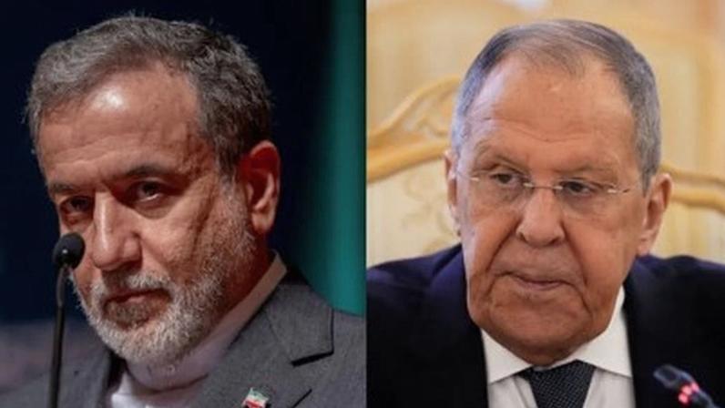 O ministro das Relações Exteriores do Irã, Abbas Araqhchi e o chanceler russo, Sergei Lavrov