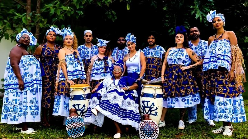 Mãe Dora de Oyá coorderna aulas para de música, dança e percussão para público de 6 a 17 anos - (crédito: Divulgação)